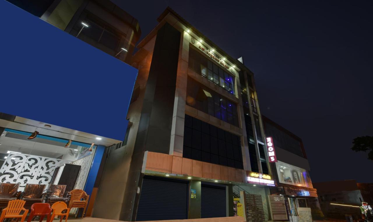 Treebo Trend Karan Residency Hotel Mysore Exterior photo